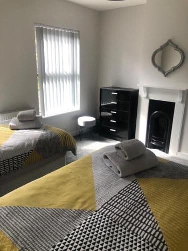 2 Bedroom Luton Townhouse