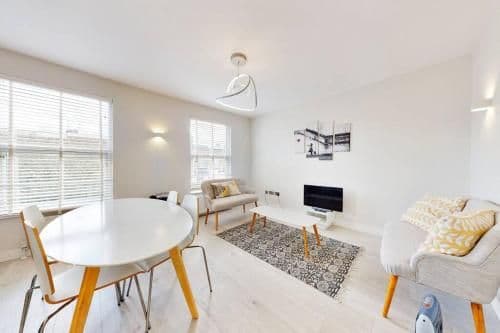 Stylish 2bed2bath flat 4min from tube station