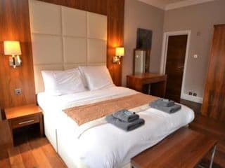 Sloane Square Apartments photo 1
