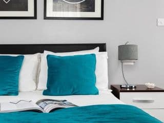 Beautiful Central 4 Bedroom Apart next2 KingsCross photo 2