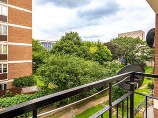 Spacious and Modern 4 Bed Apartment next to Borough Station photo 4