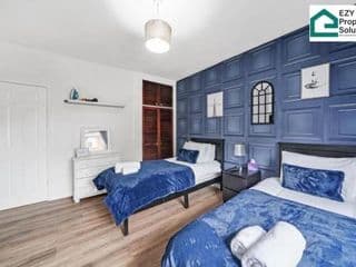 Ezy Property Solution Short Lets & Serviced Accommodation Norbury photo 3