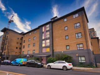 BAI Amazing 5 Sleeper Flat in London Zone 2 photo 4