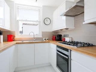 Lovely two bedroom flat with patio in Notting Hill photo 4