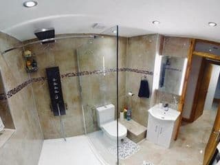 Stratford city apartments photo 3