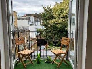 Charming 2 bed apartment Free WiFi close to Camden photo 2