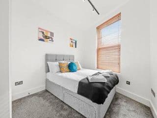 Charming 2 bed apartment Free WiFi close to Camden photo 3
