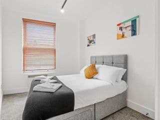 Charming 2 bed apartment Free WiFi close to Camden photo 4