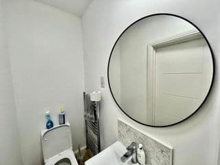 Lovely self contained studio now available photo 4