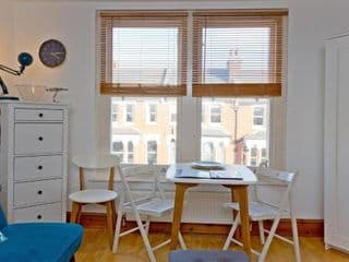 Convenient 1 bedroom apartment with parking photo 4