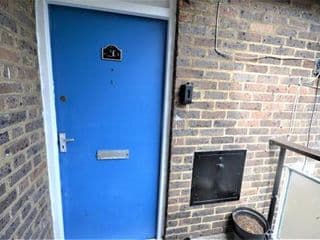 Lovely 2 Bedroom Condo in Greater London photo 3