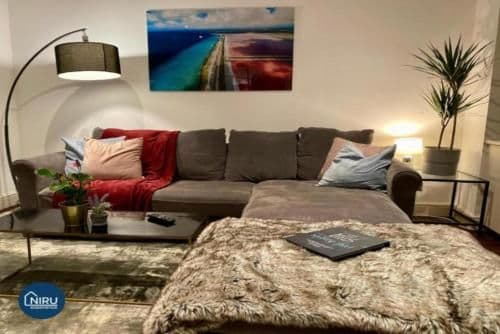 Niru Gorgeous Duplex Home 4BD/3BA