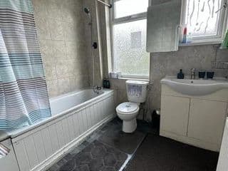 Private Rooms in Wembley Central photo 4