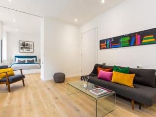 2 Bed 2 Bath Apartment Off Regent Street photo 2