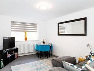 Pass the Keys Charming Wandsworth Jewel photo 2