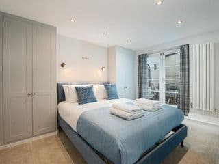 Clarendon Rd by CAPITAL photo 1