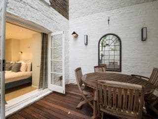 Clarendon Rd by CAPITAL photo 4