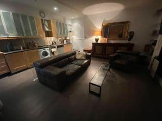 Large Studio flat in Kensington photo 3