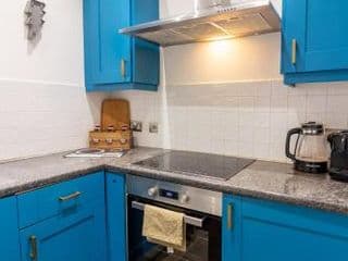 Spacious and light flat in Clapham photo 4