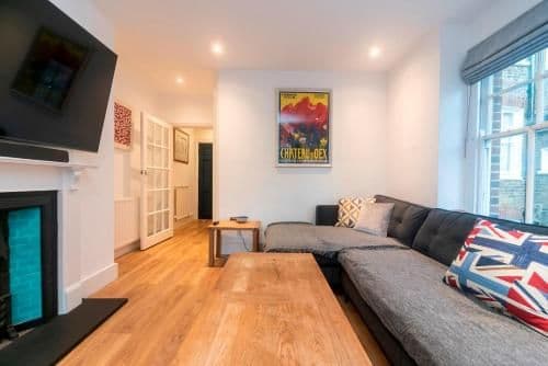 Pass the Keys Modern Victorian home in London