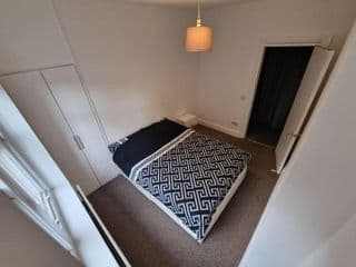 Private Double Bedroom in King's Cross St Pancras photo 1