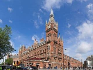 Private Double Bedroom in King's Cross St Pancras photo 2