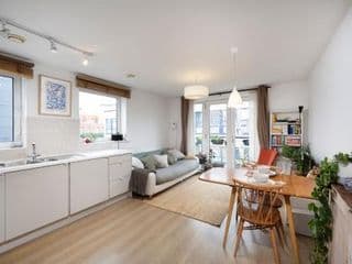 Lovely one bedroom apartment in Elephant Castle photo 1