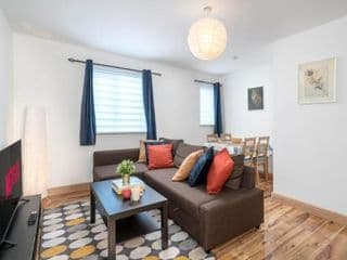 2 bedroom flat near London ExCel photo 2