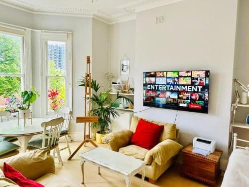 Bright Hampstead Heath 2 bed
