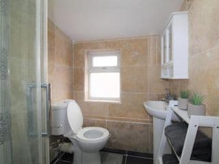 Studio Near Upton Park Station photo 4
