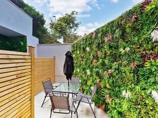 Elegant 2bed flat 10min to Wimbledon tennis courts photo 2