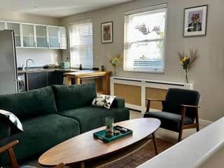 Sienna's 2 - bedroom apartment, London, N1. photo 1