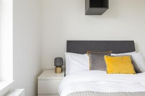 Modern Perfect For Short and Long Term Stay WiFi