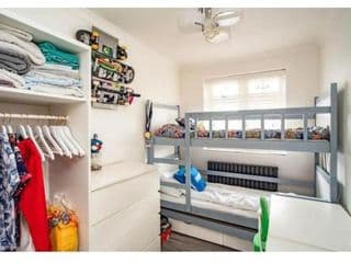 2 Bed - walking distance to Harry Potter Studio photo 3