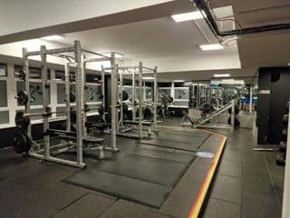 Castle Townhouse Kenilworth - Private Parking - 24 Hr Gym Access - Town Centre photo 4