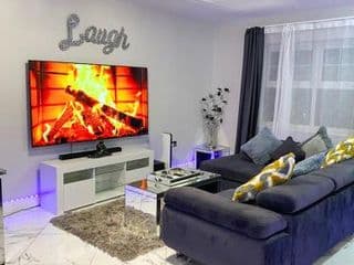 Apartment in Edgware with 2 Double Bedroom photo 1