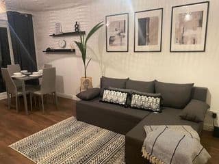 Luxury 2 Bedroom House photo 1