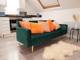 Peaceful Luxury Apartment photo 4