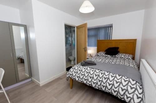 Comfortable stay in Shirley, Solihull - Room 1