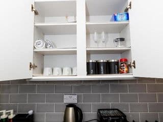 Comfortable stay in Shirley, Solihull - Room 1 photo 3