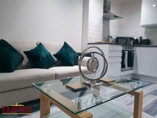Modern 1 Bedroom Apartment 5mins from the NEC! photo 3