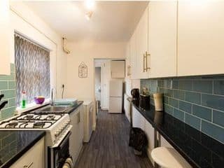 BIRMINGHAM SOUTHFIELD HOUSE 3 BEDROOMS WITH 7 BEDS great motorway links M5 M6 M42 A38 A34 photo 2