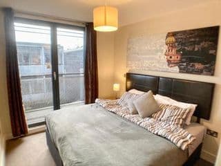 Cosy 1-bedroom Flat, Birmingham City Centre, The Arcadian by Lark Accommodation photo 1