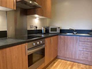 Cosy 1-bedroom Flat, Birmingham City Centre, The Arcadian by Lark Accommodation photo 3