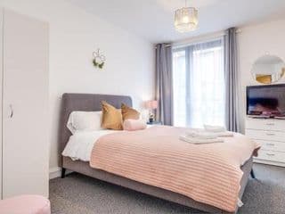 Fairytale 2 Bedroom Apartment City Centre Free Parking photo 3
