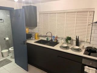 Lovely studio apartment located in Birmingham photo 3