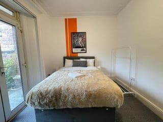 St Peter's Shared House photo 4