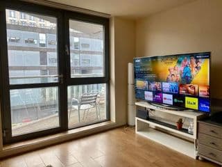 1 bedroom apartment with a stunning balcony photo 3