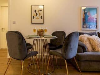 Pass the Keys Super Luxurious 1 Bed Apartment Jewellery Q photo 3