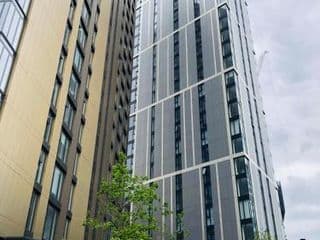 Lovely One Bedroom Apartment on Broad Street! photo 2